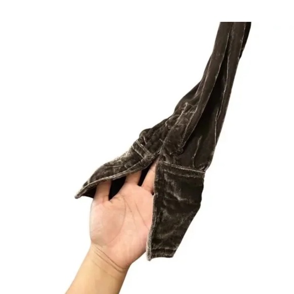 We The Free People Marianne Velvet Top Midnight Brown Medium - Picture 5 of 6